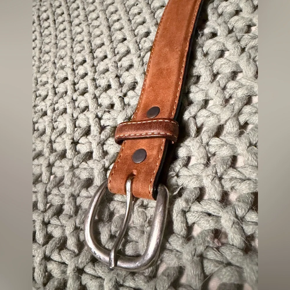Vintage Kids Tony Lama Western style Leather Belt With Silver Medallions Size 22
